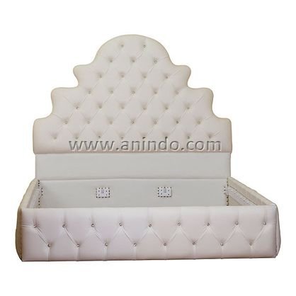 Tufted Leather Bed