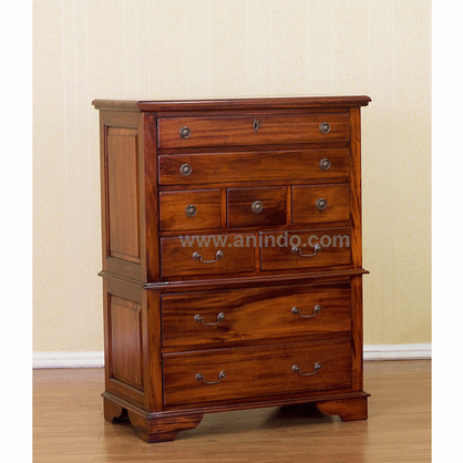 Iowa Chest 9 Drawers