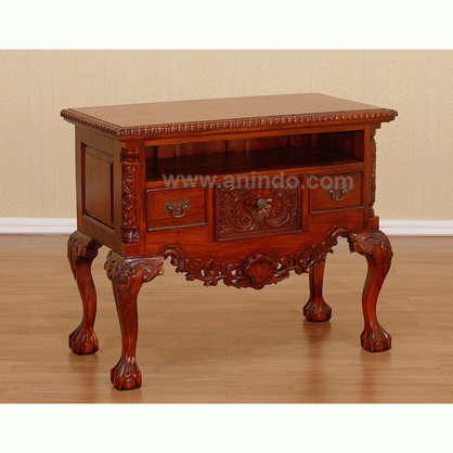 Chippendale Low Boy 3 Drawers